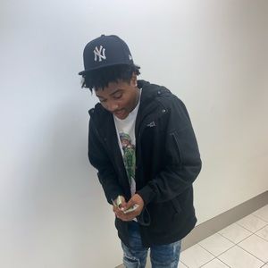 Meet your Posher, Eli